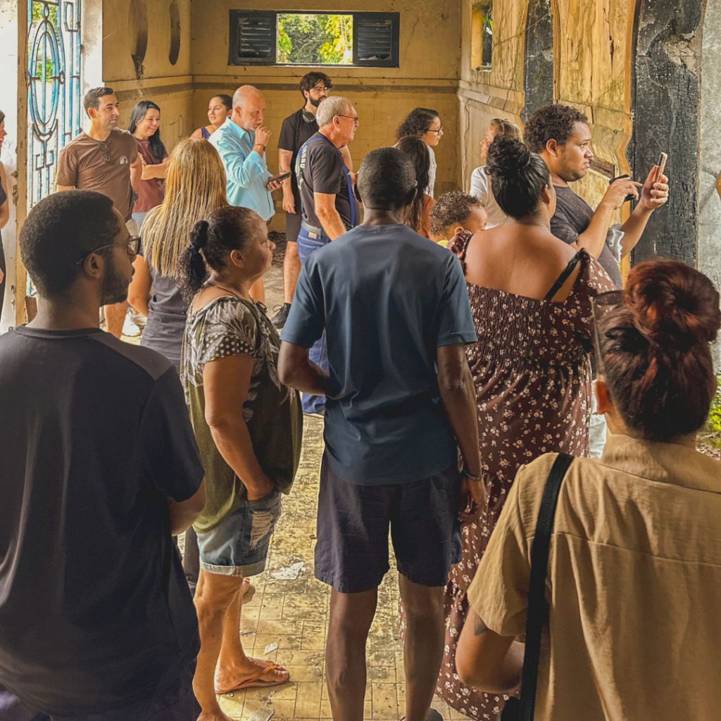 Comunidade participando de ações culturais no Casarão de Carapebus